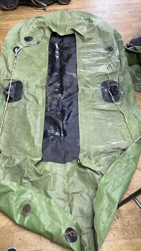 Лодка Нырок 21