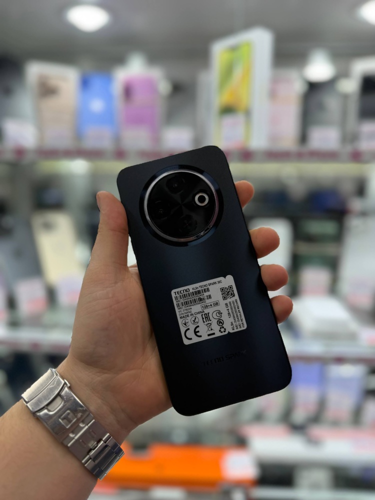 Мобильный телефон Tecno spark 30c 4-128