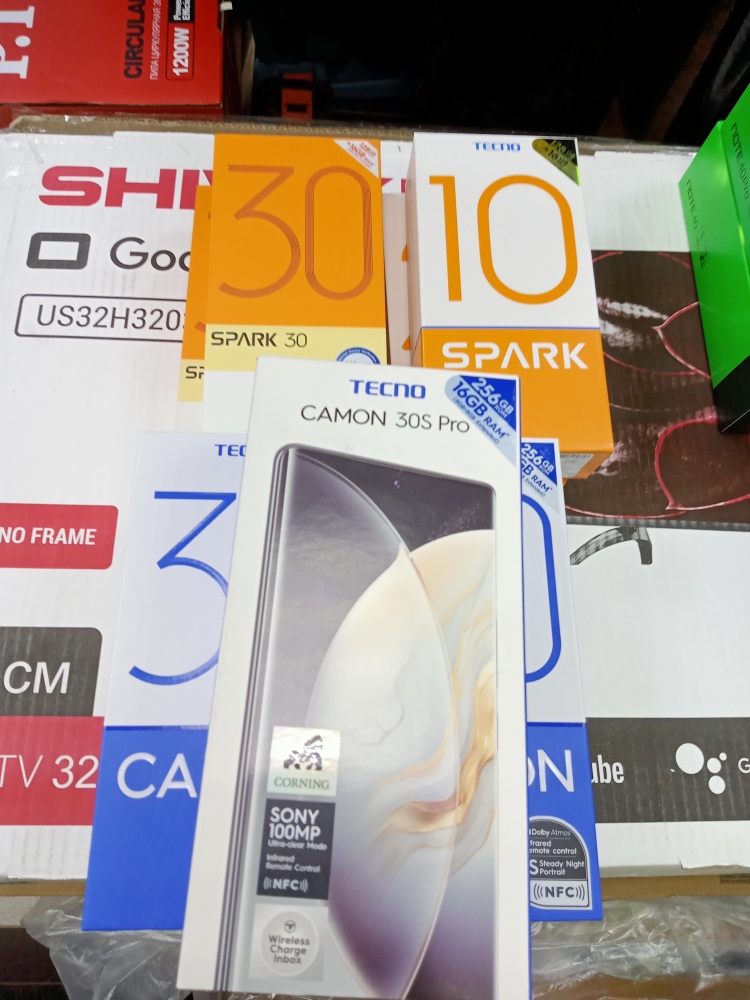 Мобильный телефон Tecno SPARK 10